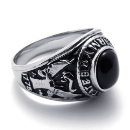 Ädelstensring I Titan