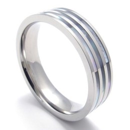 Tre Ringar Polerad Titanring