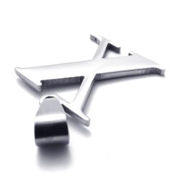 Titan-Hänge Med Bokstaven "X"