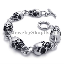 Moderiktiga Dödskallar I Titanarmband