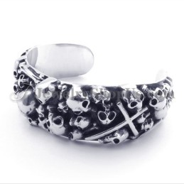 Armband Med Titanskallar