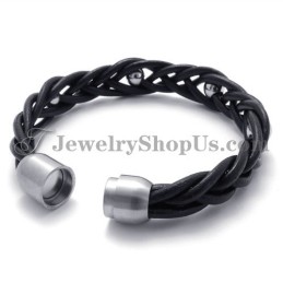 Moderiktigt Läder Med Titanarmband