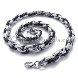 Elegant Halsband I Svart Och Silver I Titan