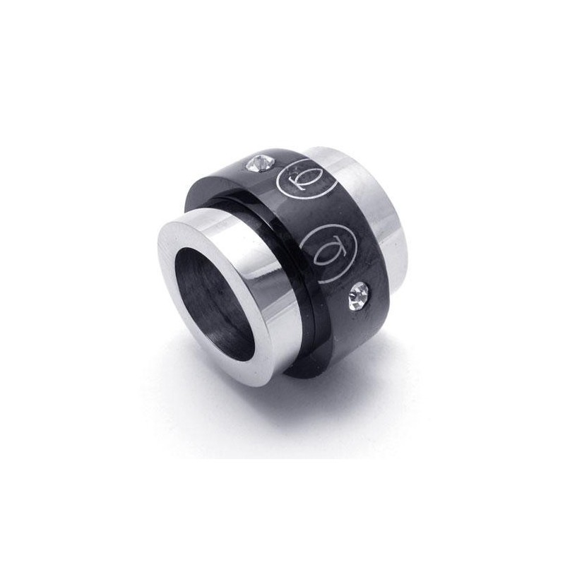 Halsband Med Hänge I Svart Silver Och Ren Titanring (Nytt) Halsband Med Hänge I Svart Silver Och Ren Titanring (Nytt)