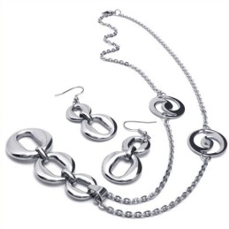 Skicklig Design Färgglans Utmärkt Kvalitet Titan Smyckeset Inklusive Halsband, Hänge, Örhänge