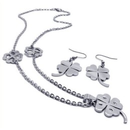 Elegant Form Färgbriljans Utmärkt Kvalitet Titan Smyckeset Inklusive Halsband, Hänge, Örhänge