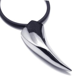 Herrhalsband Med Djurtänder I 316L Ren Titan